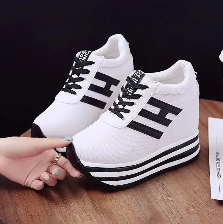 Baskets d'hiver doublées pour femmes - Chaussures à plateforme chaudes avec fourrure