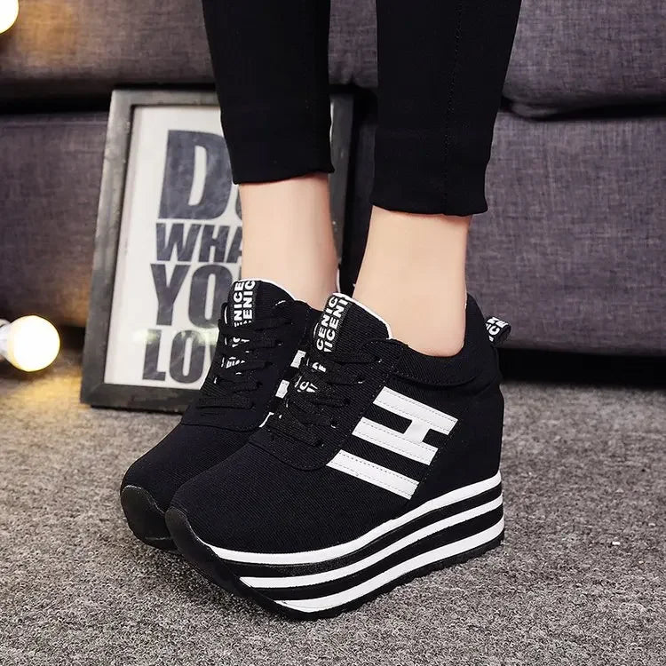 Baskets d'hiver doublées pour femmes - Chaussures à plateforme chaudes avec fourrure