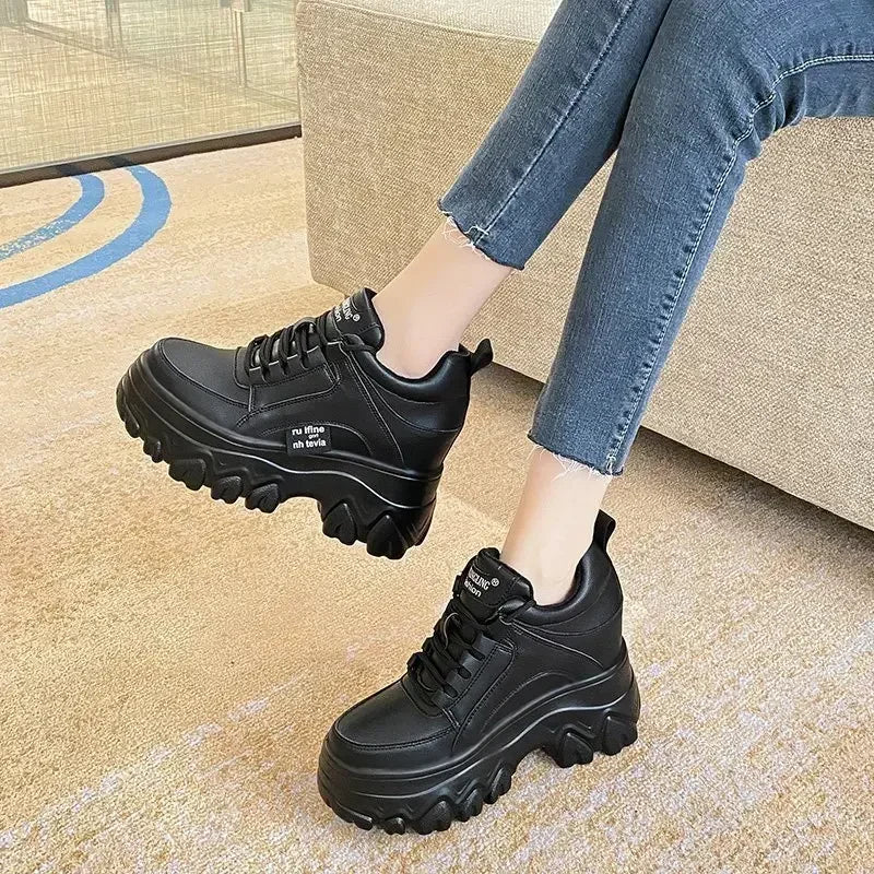 Women's Winter Platform Sneakers 9cm - Warm Chunky Lined Shoes